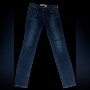 Hollister | Size 5 Low-rise Regular Dark Blue Jean Legging